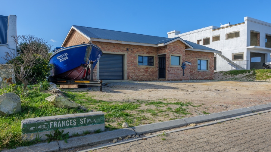 2 Bedroom Property for Sale in Struisbaai Western Cape